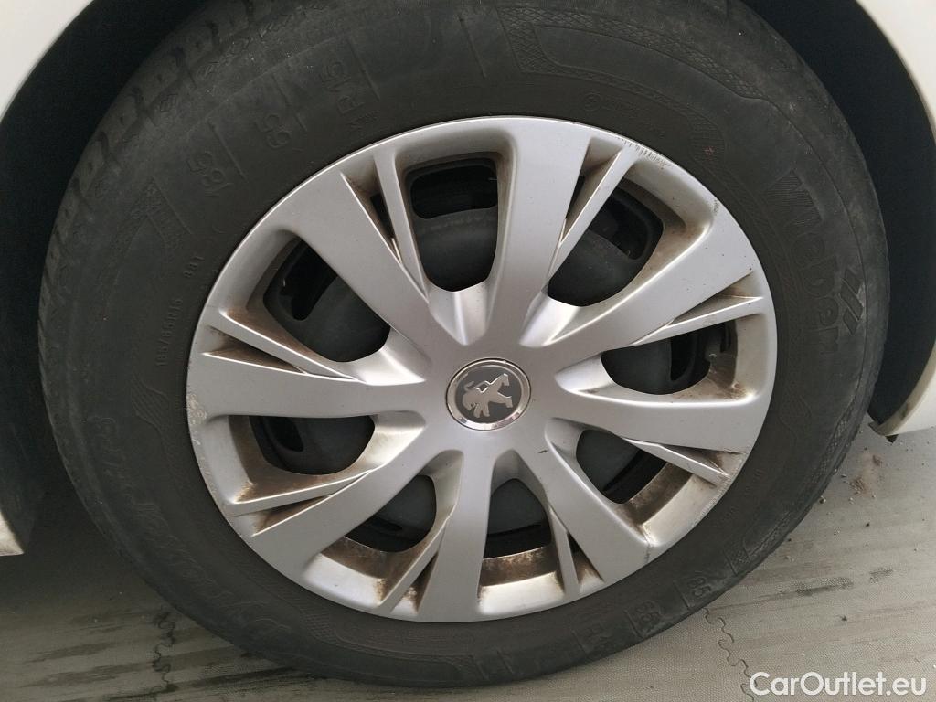  Peugeot  208  Active 1.5 HDi #17