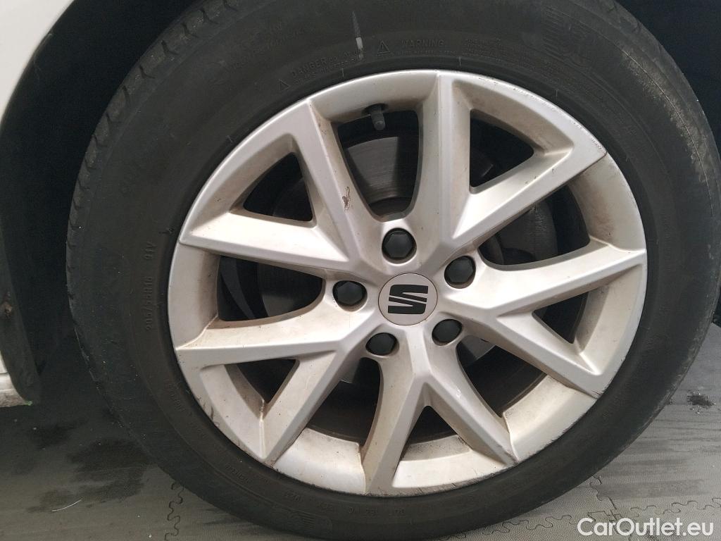  Seat  Leon  Style Go 2.0 TDI 115CV MT6 E6d #1