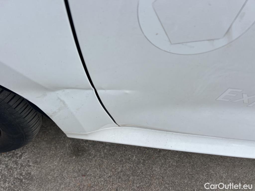  Toyota  Yaris TOYOTA  / 2020 / 5P / berlina con portón 1.5 120H Active Tech #11