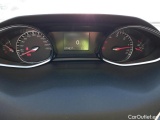  Peugeot  308 PEUGEOT  / 2017 / 5P / berlina con portón 5p Style BlueHDi 130 S&S #4