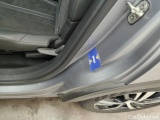  Peugeot  5008 Peugeot  1.5 BlueHDi 96kW S&S EAT8 GT 5d #32