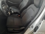  Renault  Clio RENAULT  / 2019 / 5P / BERLINA 1.0 TCE 66KW BUSINESS #81