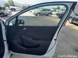  Renault  Clio RENAULT  / 2019 / 5P / BERLINA 1.0 TCE 66KW BUSINESS #103