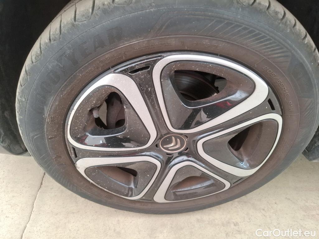  Citroen  C3  Shine Business 1.2 PureTech 110CV BVM6 E6d #32