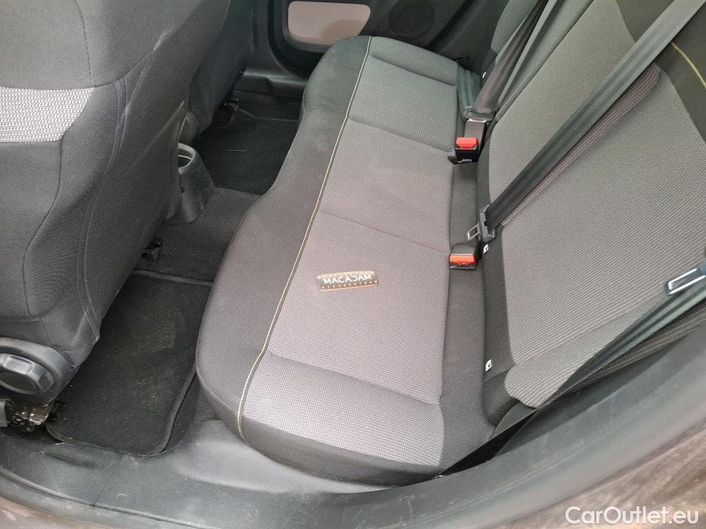  Citroen  C3  Shine Business 1.2 PureTech 110CV BVM6 E6d #44