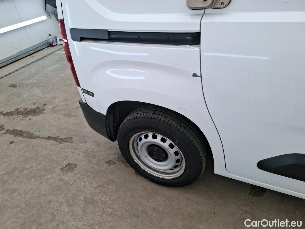  Citroen  Berlingo  Fourgon Club M 650 1.5 BlueHDi 75CV BVM5 E6dT #17