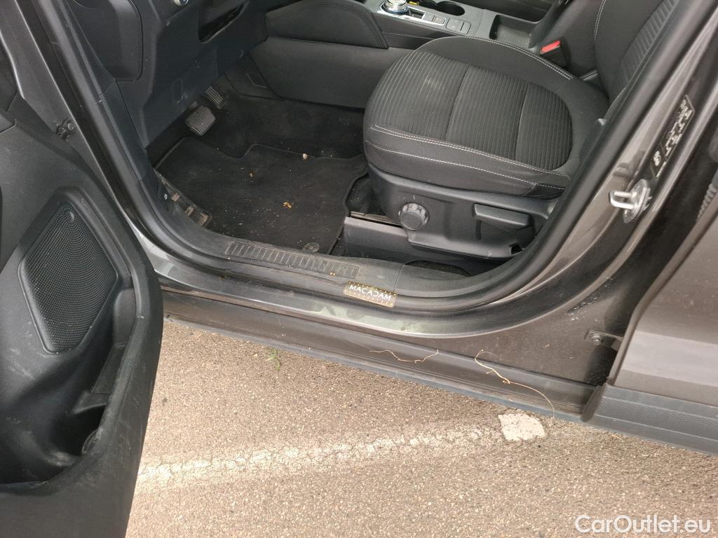  Ford  Kuga  Titanium Hybrid 2.5 190CV BVA6 E6dT #16