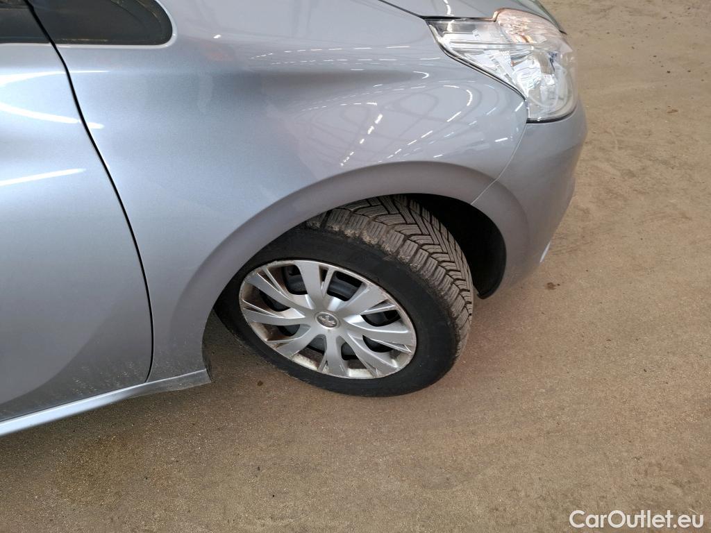  Peugeot  208  Affaire Premium 1.5 HDi 100CV BVM5 E6dT #23