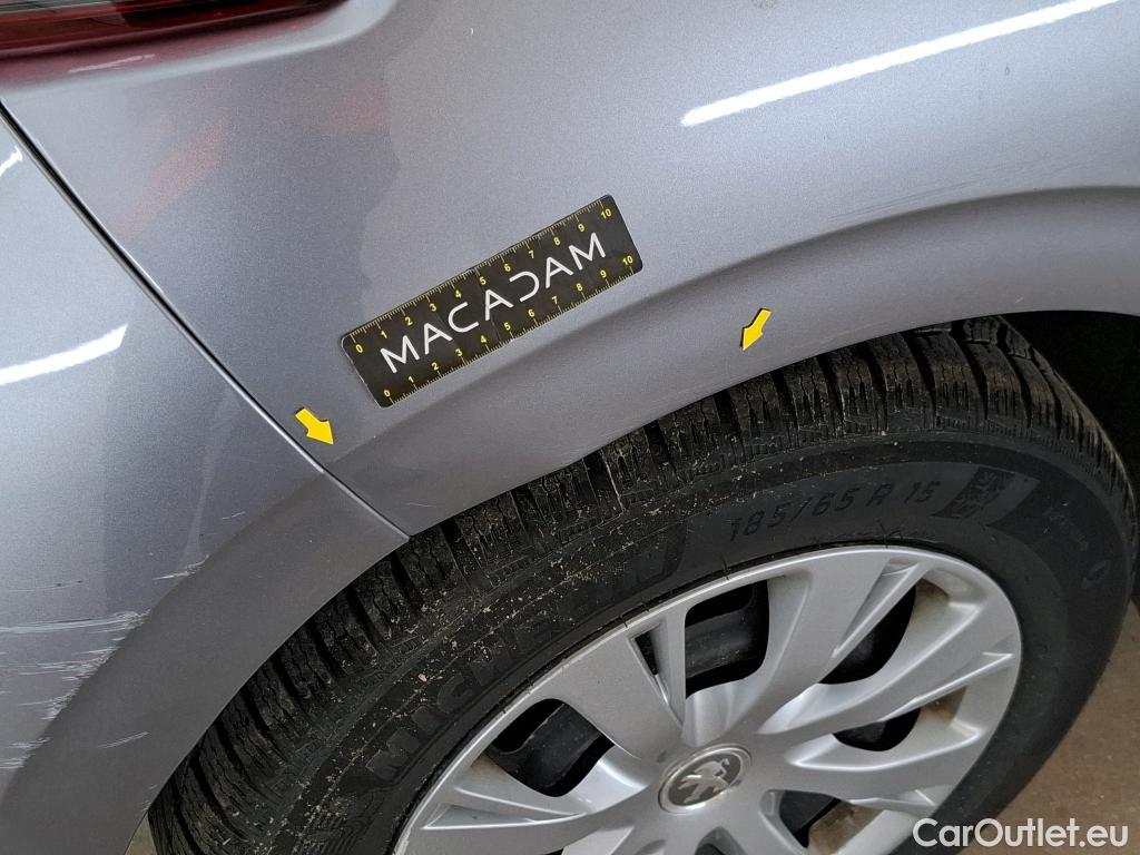  Peugeot  208  Affaire Premium 1.5 HDi 100CV BVM5 E6dT #5