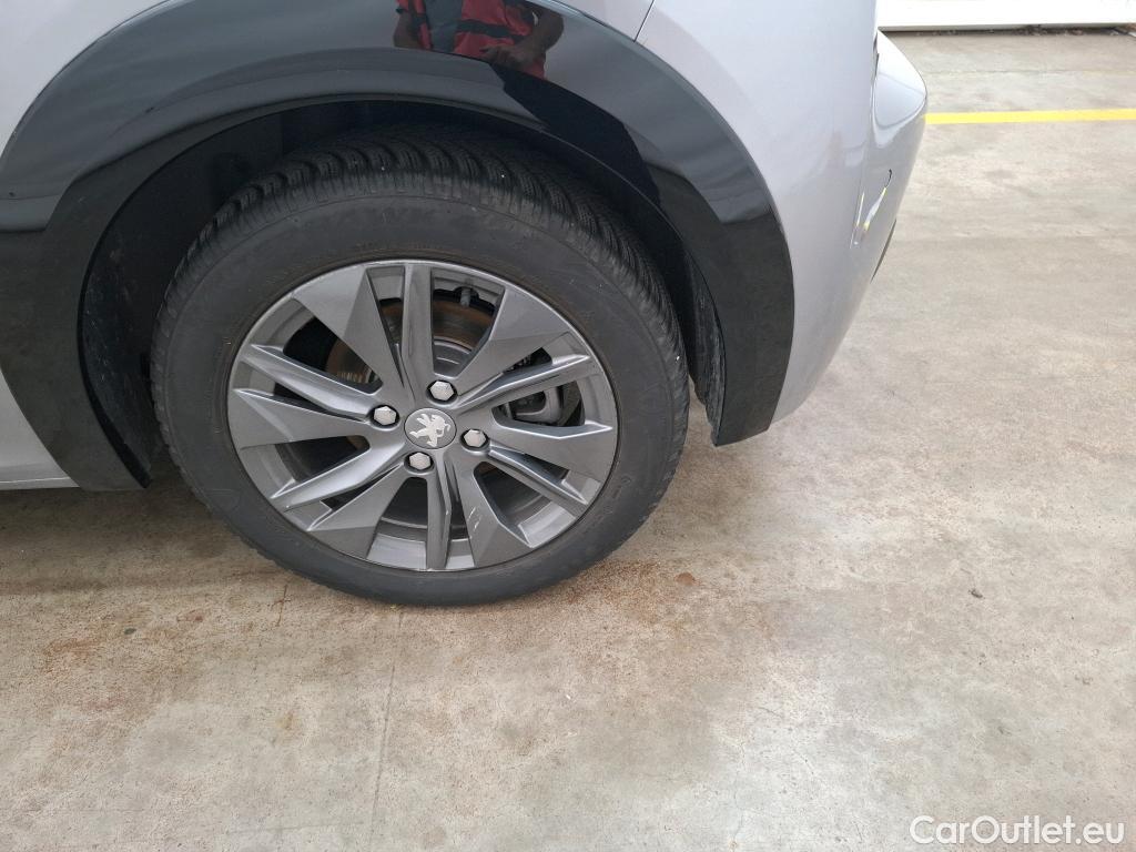  Peugeot  208  (e-) Active Business 50kWh BVA #10