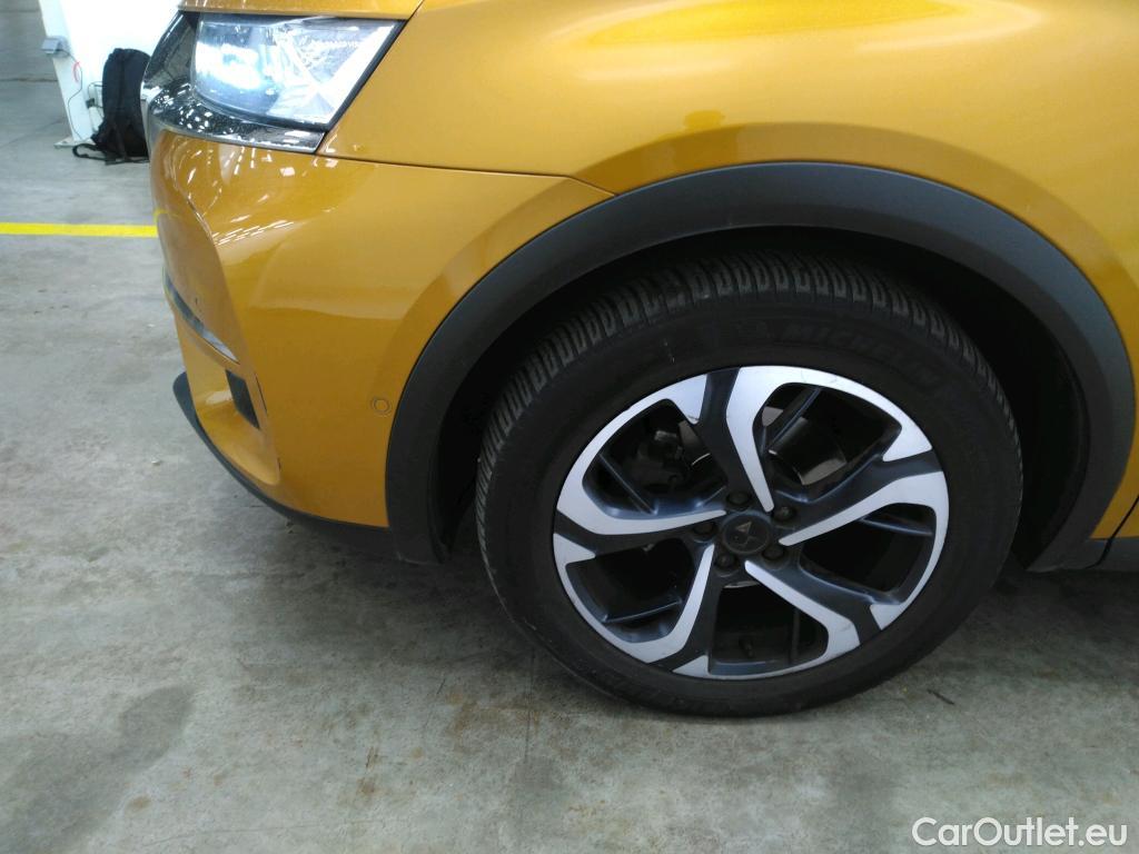  DS  DS7 7 Crossback Executive 1.6 PureTech 180CV BVA8 E6d #26