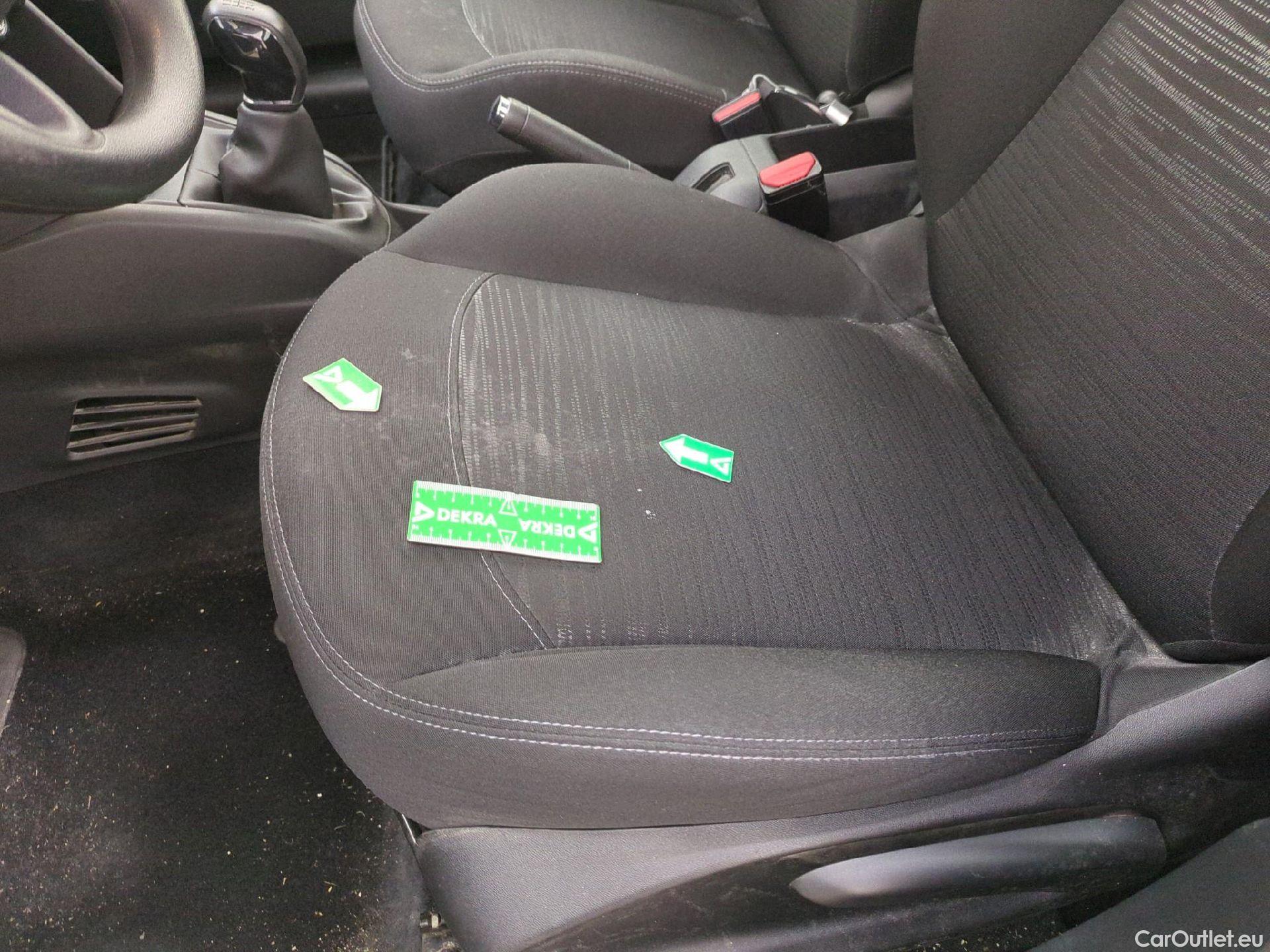  Peugeot  208  Affaire Premium Pack 1.2 80CV BVM5 E6dT #2