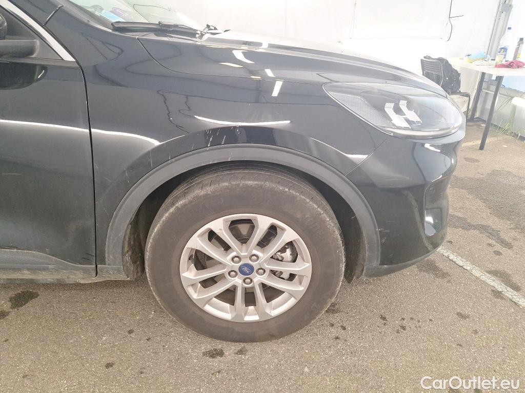  Ford  Kuga FORD  / 2019 / 5P / SUV 2.5 190 hybrid Flexifuel Pshift Titanium #18