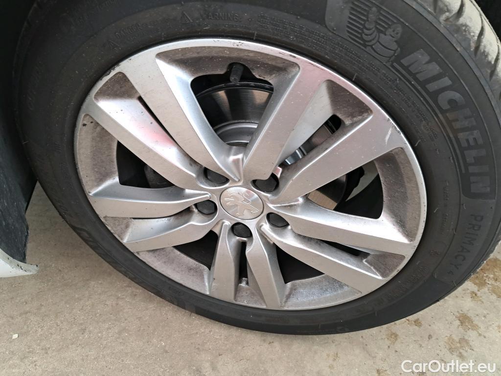  Peugeot  308  Active Business 1.5 HDI 100CV BVM6 E6dT #8