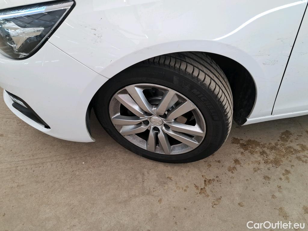  Peugeot  308  Active Business 1.5 HDI 100CV BVM6 E6dT #7