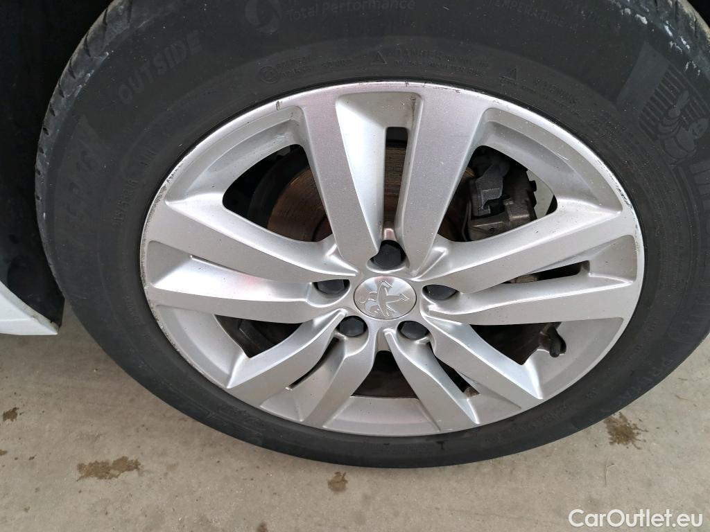  Peugeot  308  Active Business 1.5 HDI 100CV BVM6 E6dT #14