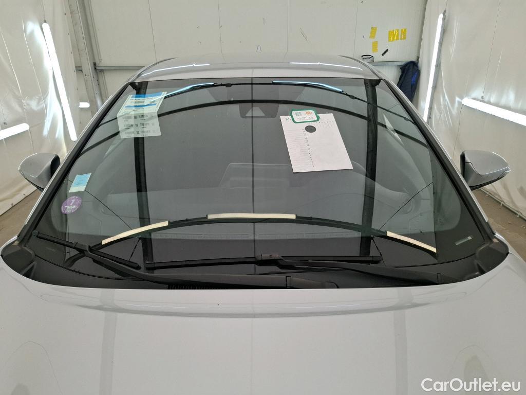  Toyota  C-HR TOYOTA  / 2016 / 5P / SUV 2.0 Hybride 184 Dynamic Business Beyond #1