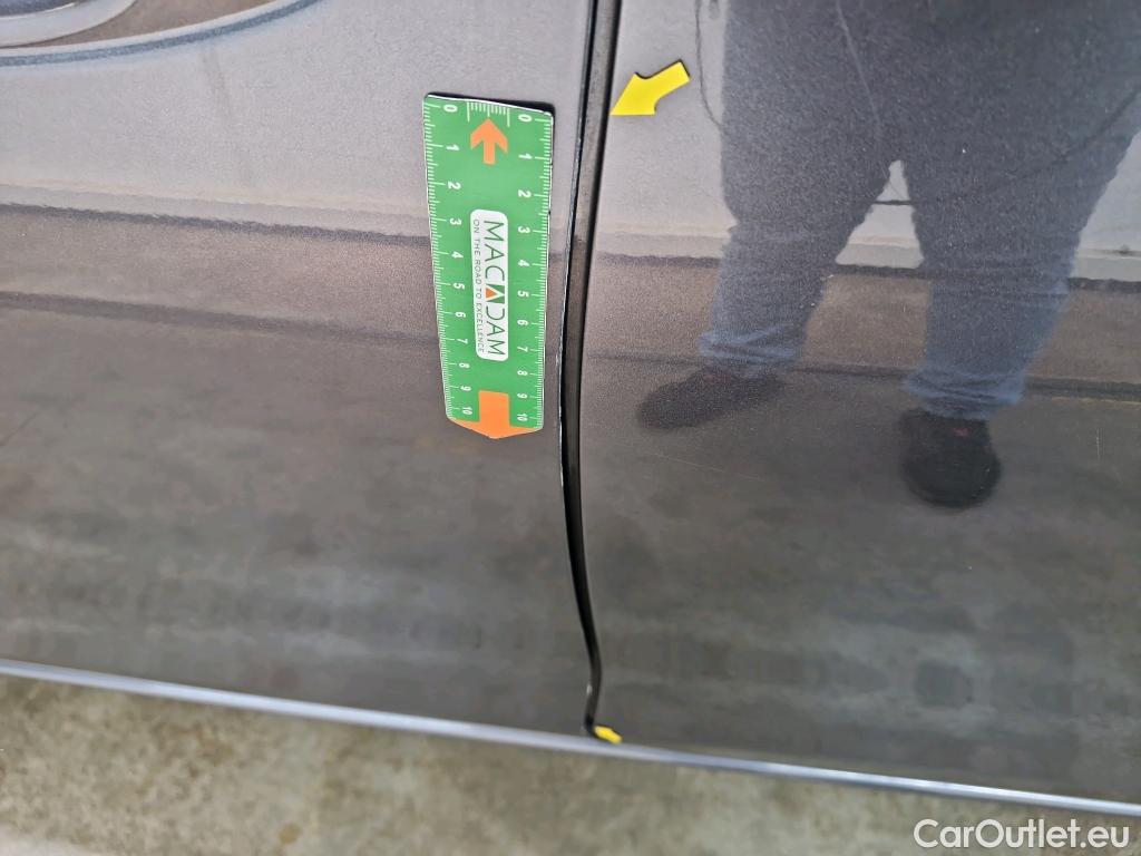  Toyota  Yaris TOYOTA  Hybride / 2017 / 5P / Berline 1.5 VVT-I HYBRID France Business #6
