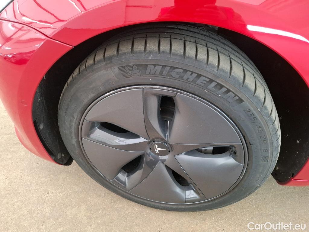  Tesla  Model 3 TESLA  / 2018 / 4P / Berline Autonomie Standard Plus RWD #5