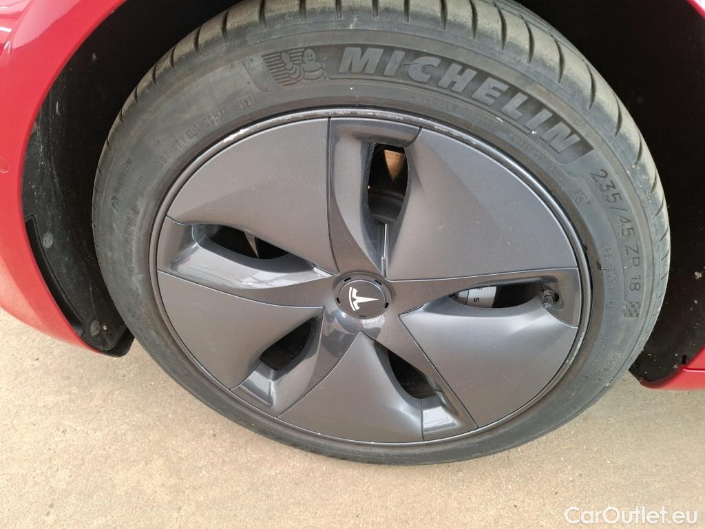  Tesla  Model 3 TESLA  / 2018 / 4P / Berline Autonomie Standard Plus RWD #13