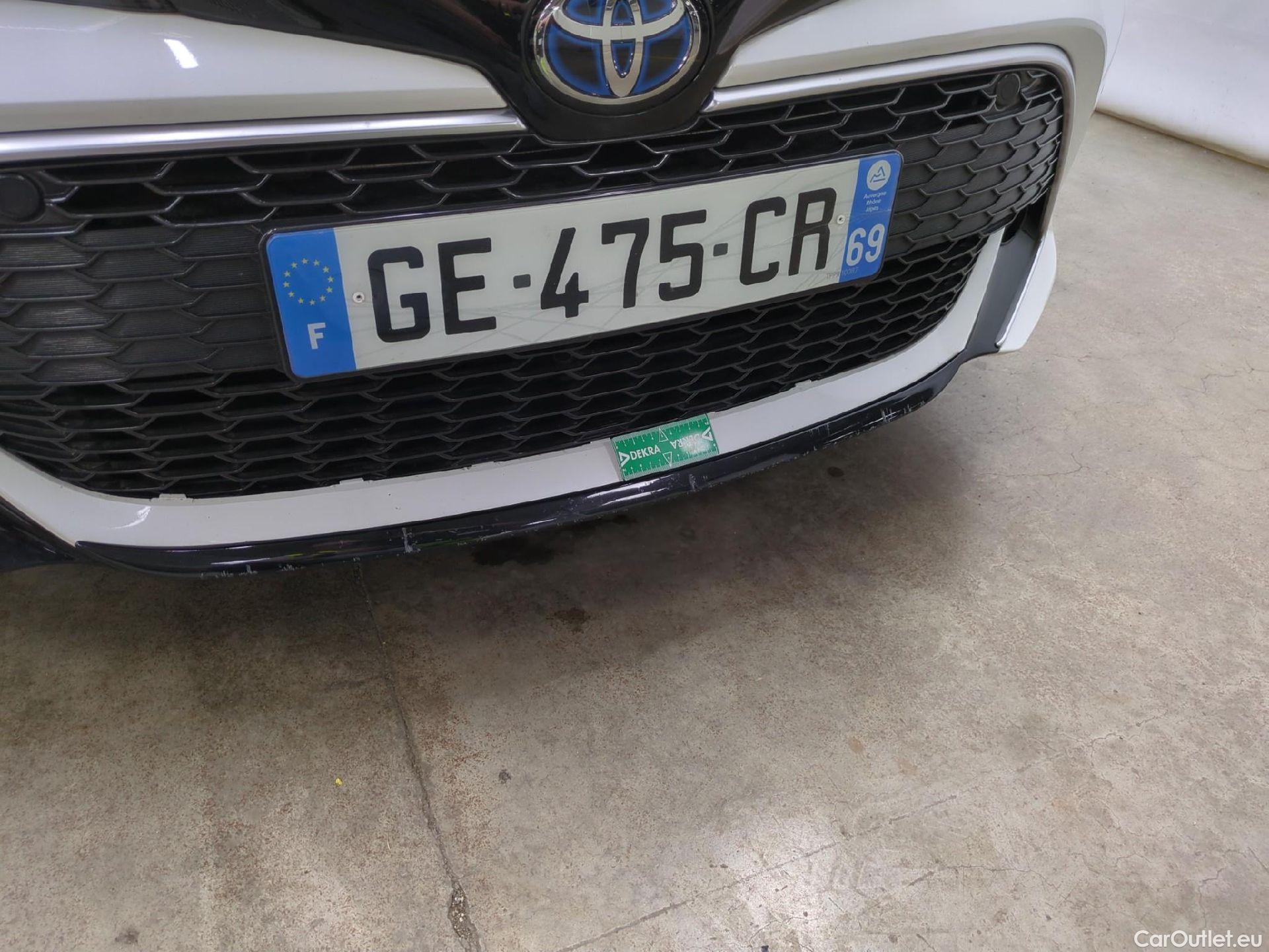  Toyota  Corolla TOYOTA  / 2018 / 5P / Berline Hybride 122h Collection #19