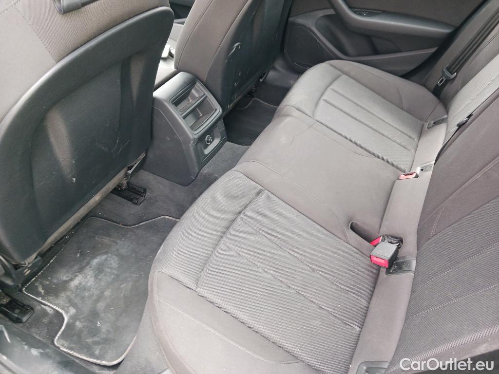 Audi  A4  Berlina 35 TDI advanced 2.0 TDI 165CV AT7 E6dT #7