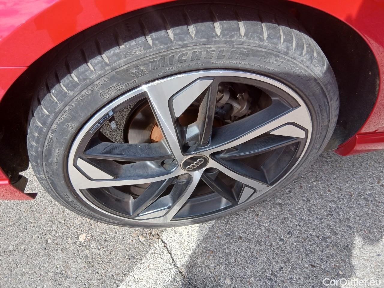  Audi  A3 AUDI  / 2016 / 5P / berlina con portón Sportback ALL-IN edion 30 TDI 85kW(SP) #21