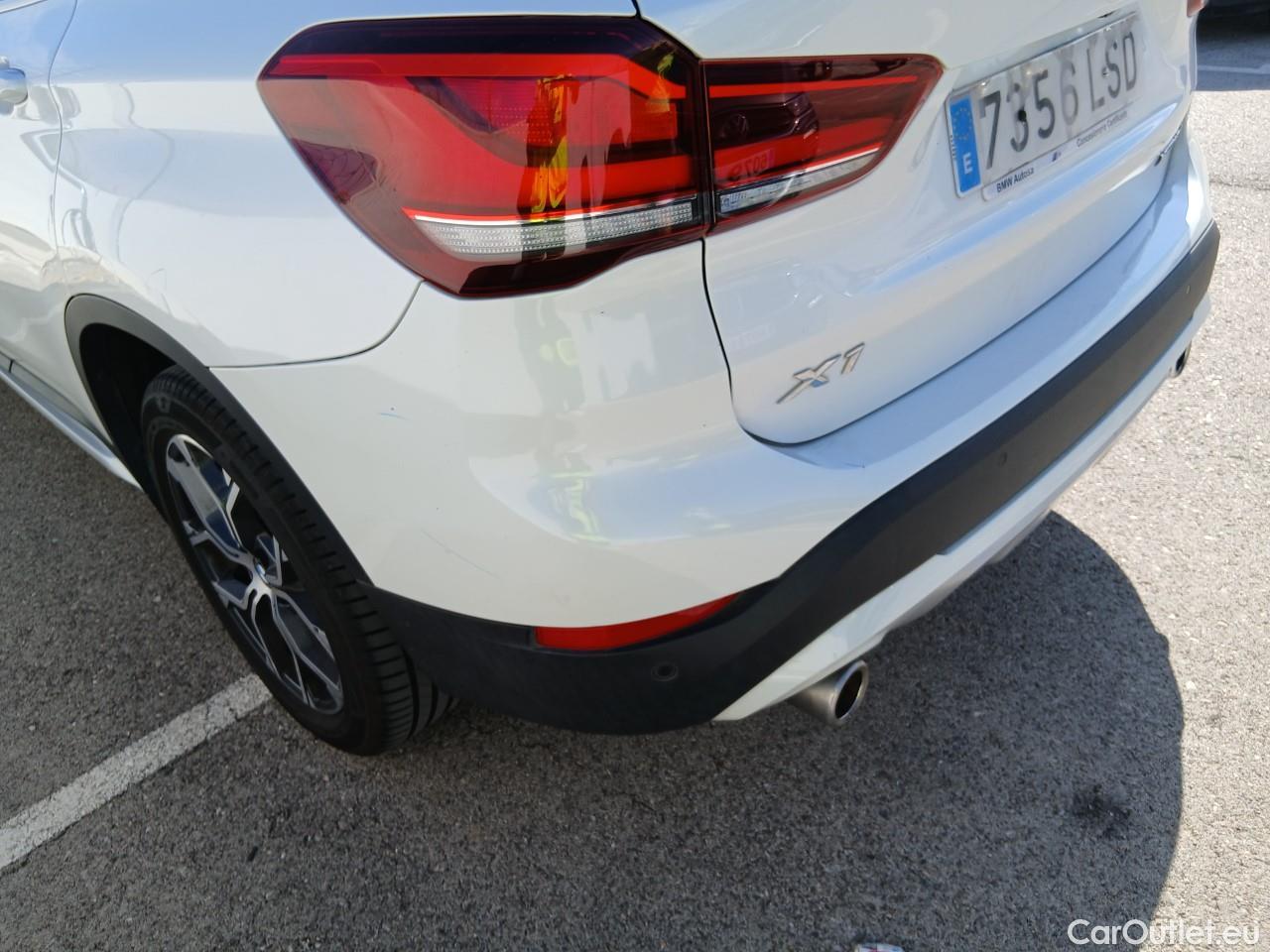  Bmw  X1 BMW  / 2019 / 5P / todoterreno xDrive18d Aut. #19