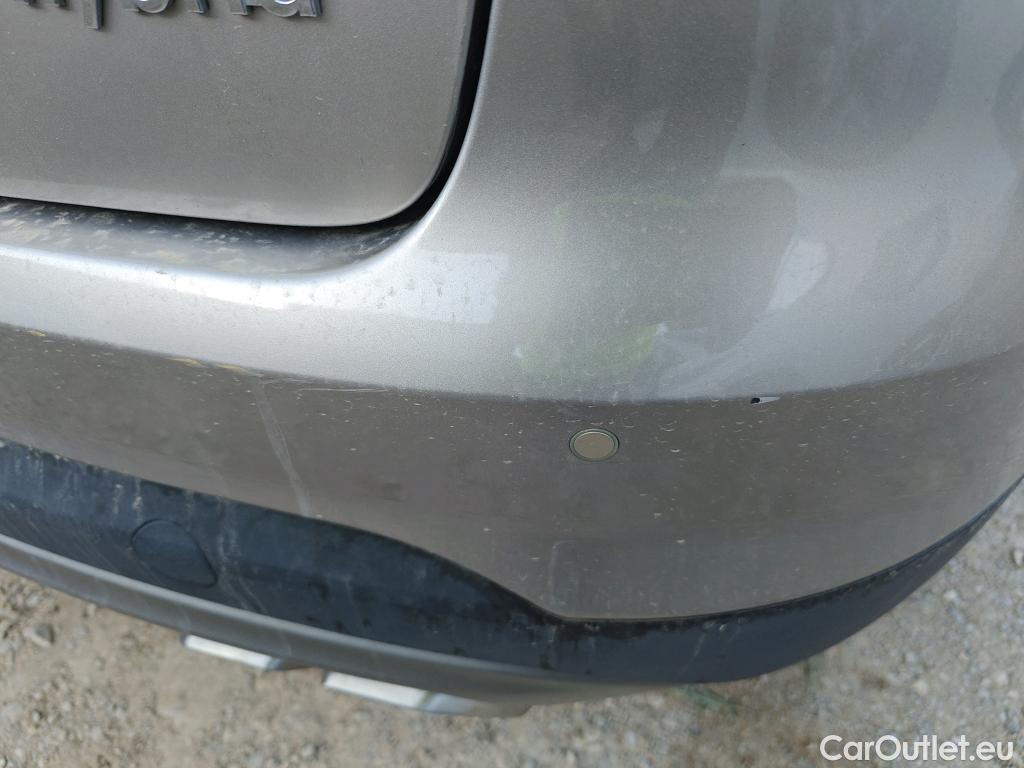  Hyundai  Tucson HYUNDAI  / 2018 / 5P / todoterreno 1.6 CRDI 85kW (116CV) 48V SLE 4X2(SP)(SL) #38