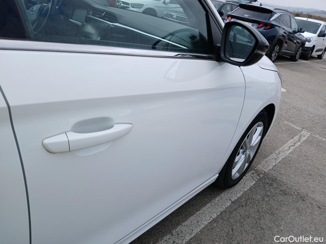  Opel  Corsa  F Elegance 1.2 T XHL 100CV MT6 E6d #17