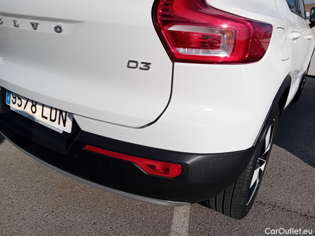  Volvo  XC 40 XC40 Momentum 2WD 2.0 D3 150CV MT6 E6dT #13