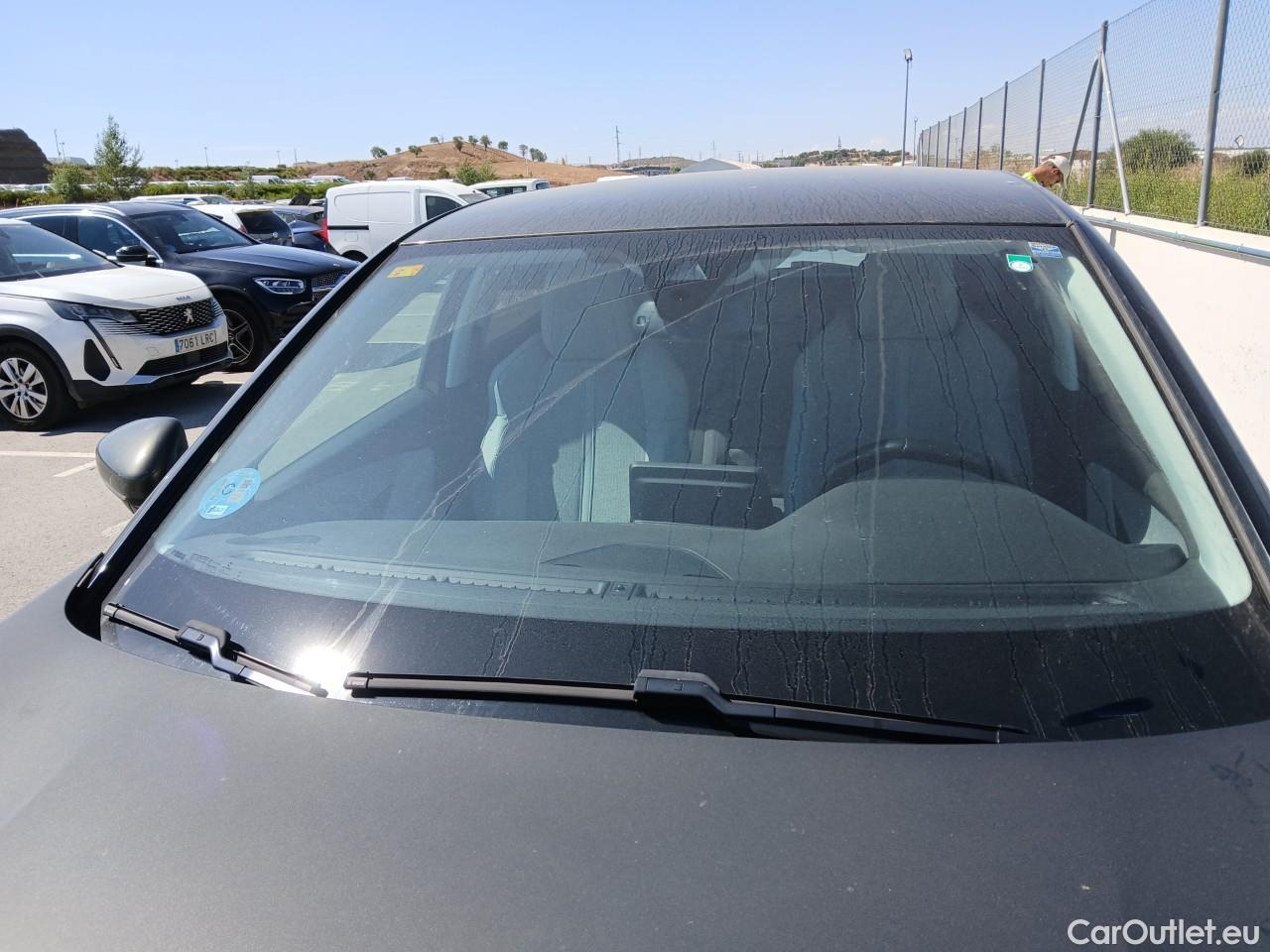  Peugeot  3008 PEUGEOT  / 2016 / 5P / todoterreno Allure BlueHDi 96kW (130CV) S&S EAT8 #13