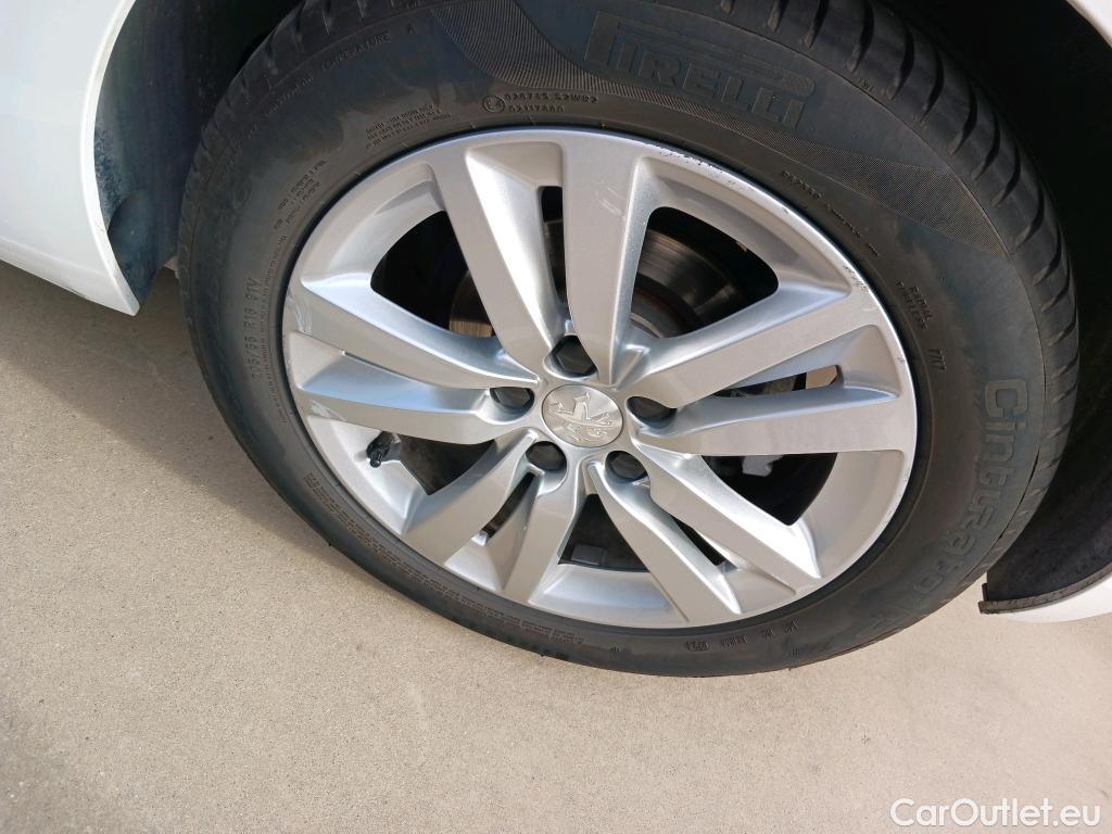  Peugeot  308  Active Pack 1.5 HDi 130CV MT6 E6d #15