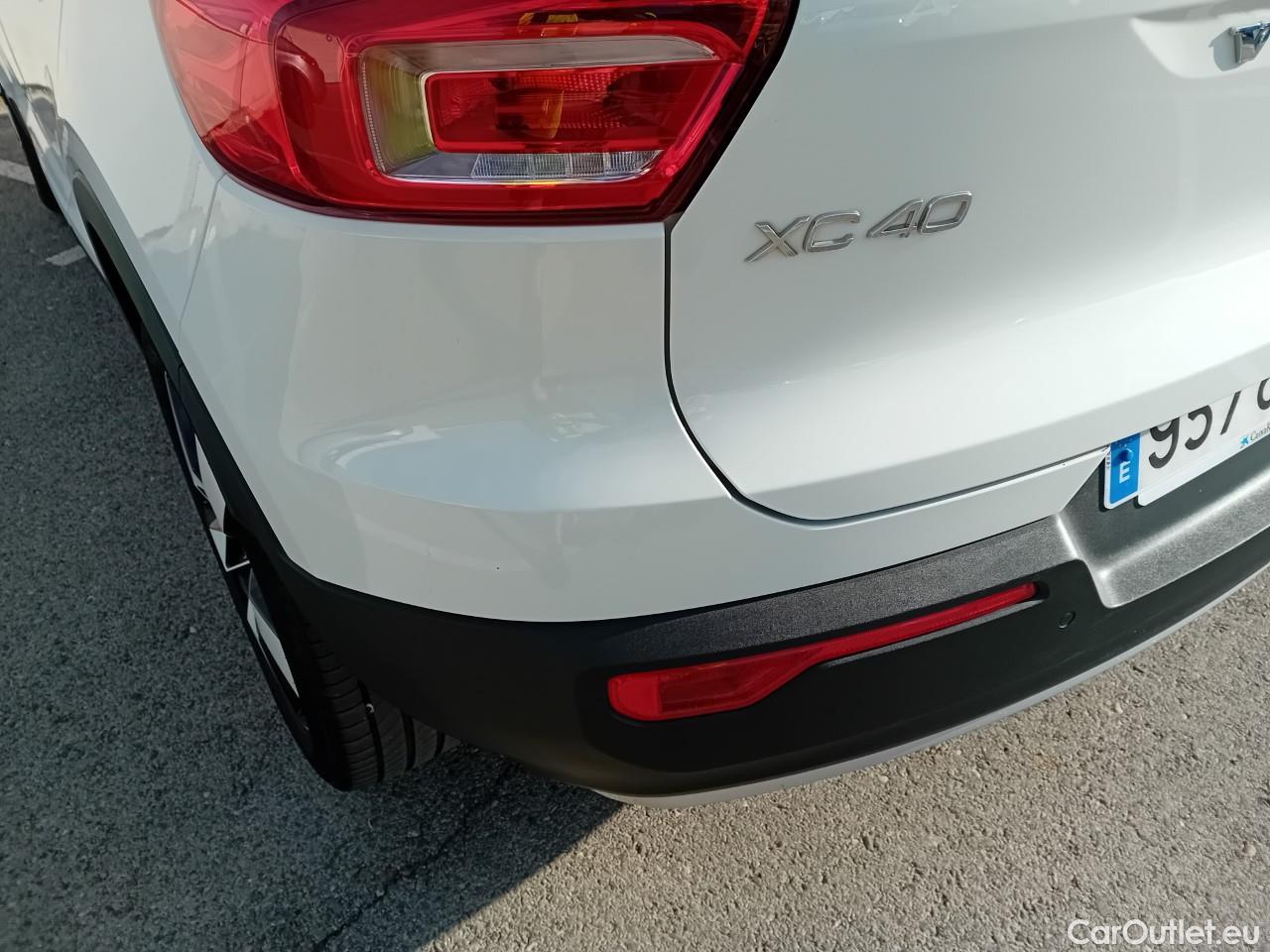  Volvo  XC 40 XC40 Momentum 2WD 2.0 D3 150CV MT6 E6dT #12