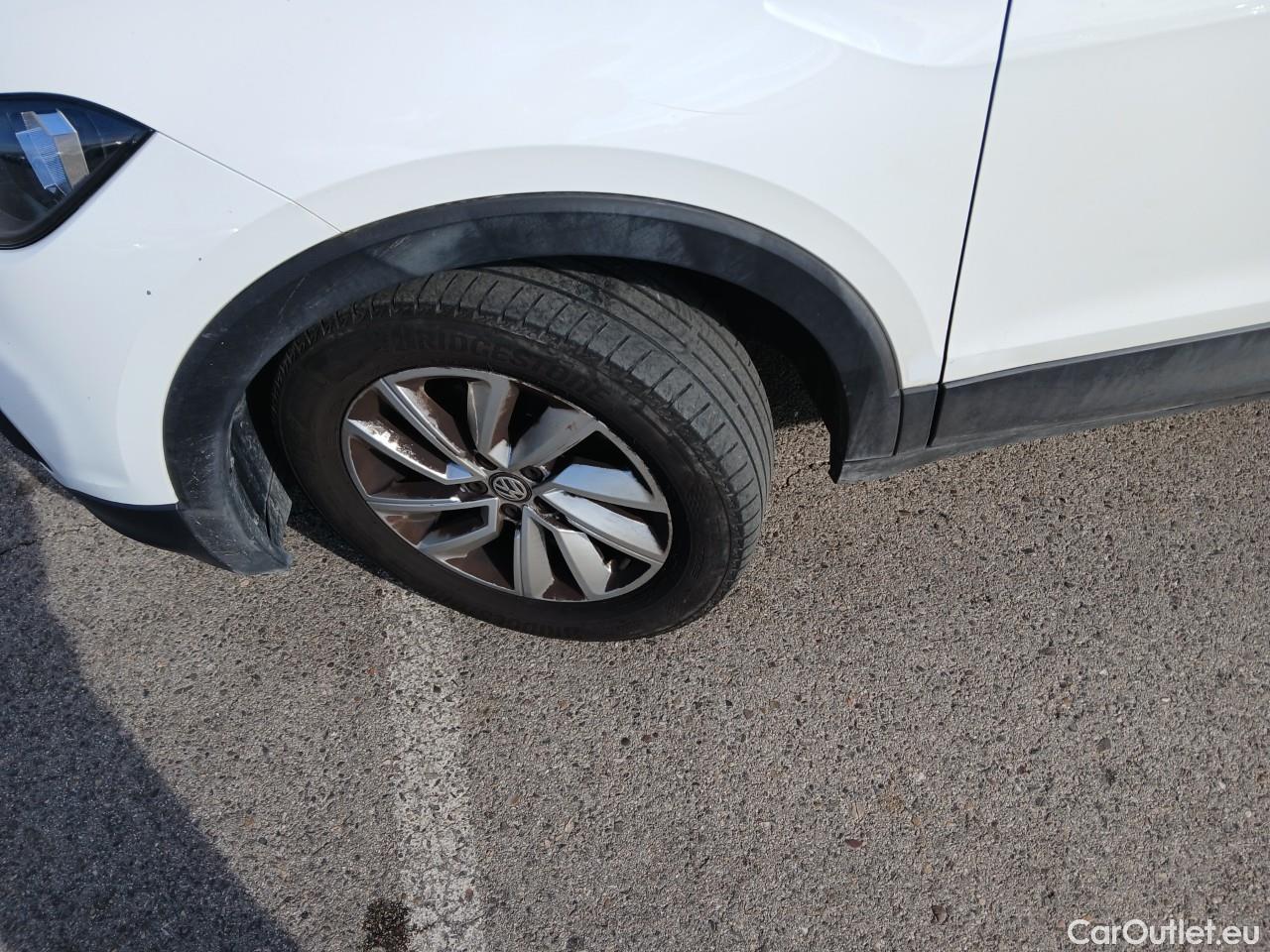  Volkswagen  T-CROSS  Advance 1.0 TSI 115CV AT7 E6dT #1