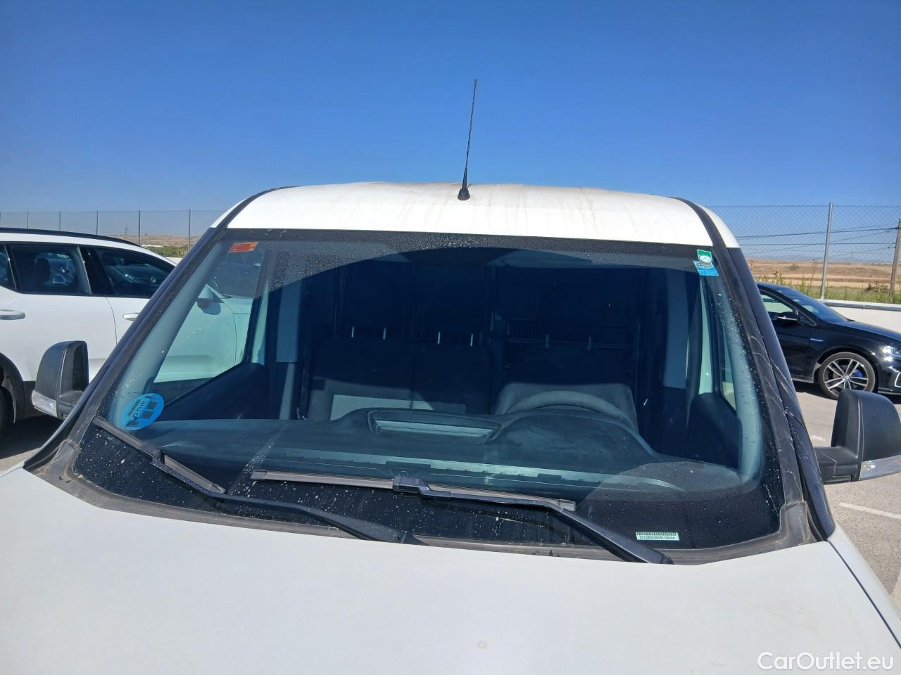  Fiat  Doblo FIAT Doblò Cargo/2015/4P/furgón derivado de turismo Cargo Maxi Base Plus 1.4 Tjet 89kW GNC #15