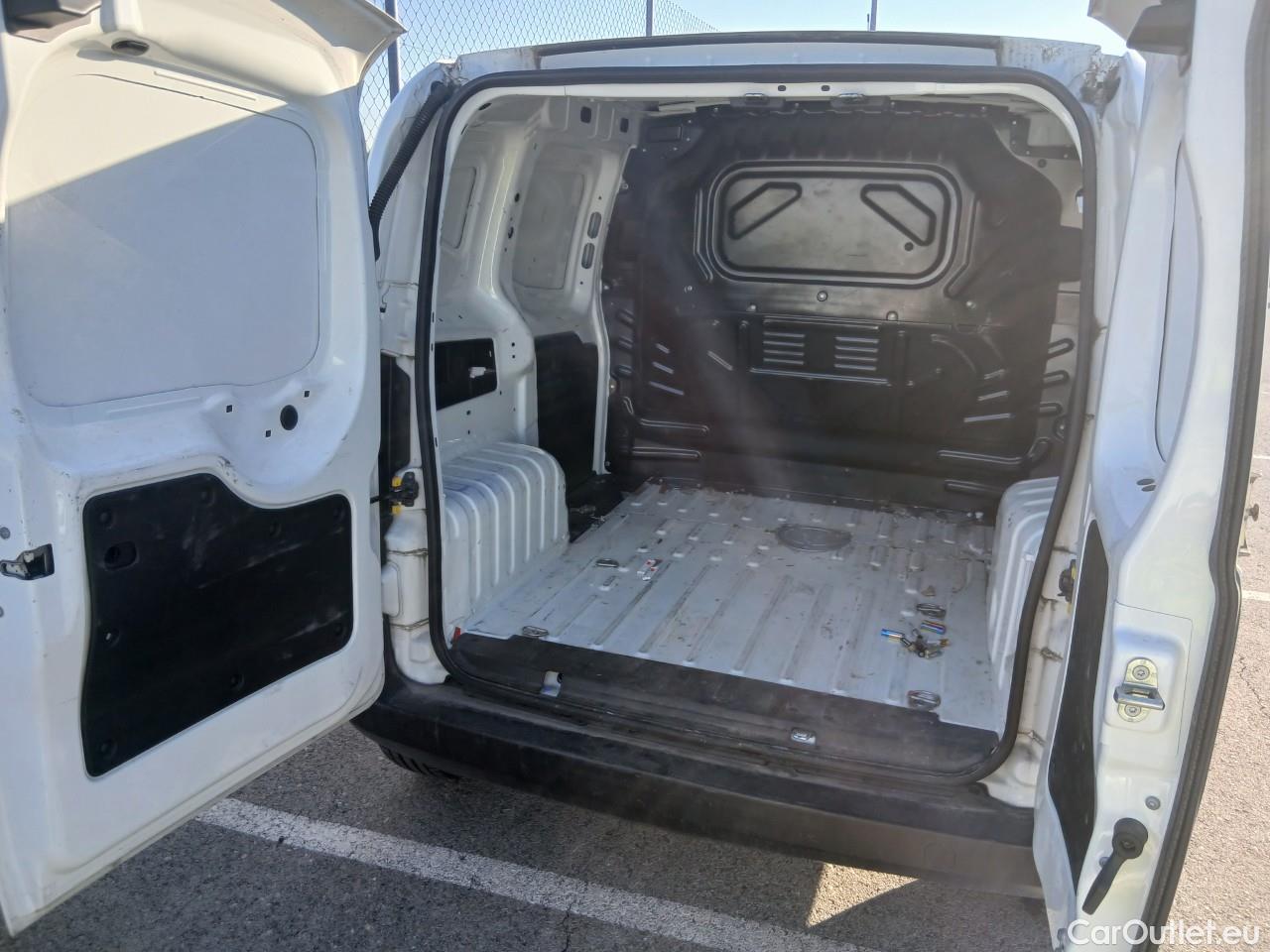  Fiat  Fiorino III  SX Cargo 1.3 Multijet 95CV MT5 E6 #1