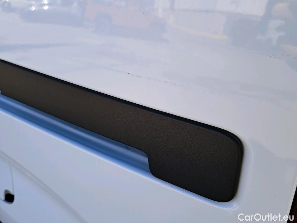  Citroen  Berlingo  Combi Live Pack Business M 1.5 BlueHDi 100CV MT6 E6d #4