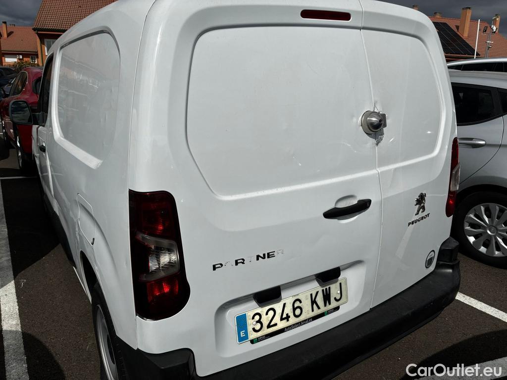  Peugeot  Partner PEUGEOT  / 2018 / 3P / furgón derivado de turismo Pro Standard 600kg BlueHDi 73kW #12