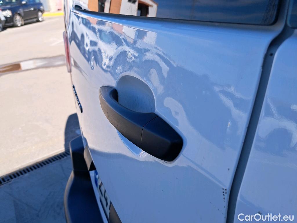  Citroen  Berlingo  Combi Live Pack Business M 1.5 BlueHDi 100CV MT6 E6d #7