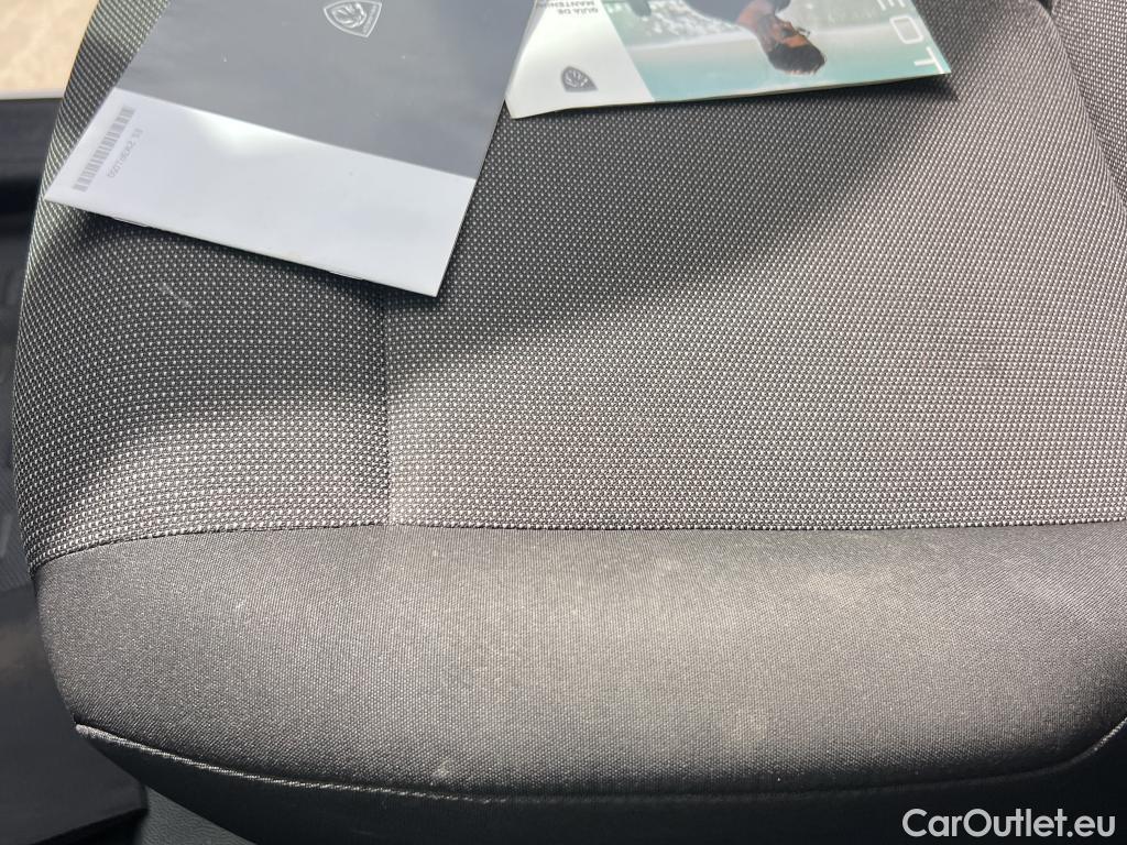  Peugeot  Partner PEUGEOT  / 2018 / 3P / furgón derivado de turismo Pro Standard 600kg BlueHDi 73kW #4