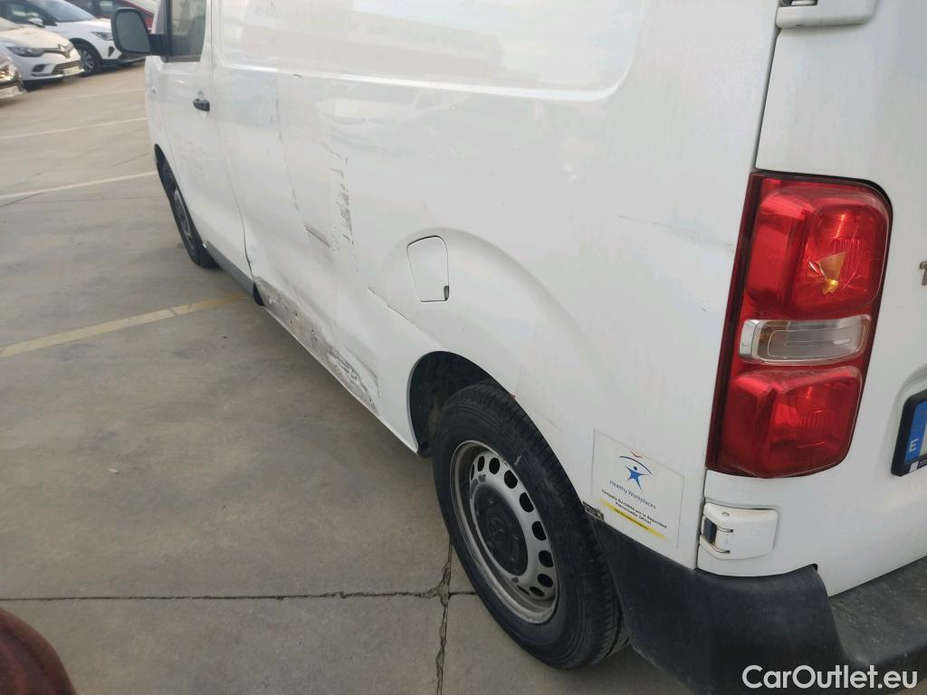  Toyota  Proace TOYOTA  / 2016 / 4P / furgón FU. MEDIO (L1) 2.0D 90kW COMFORT CARGA + #1