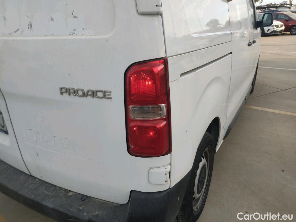  Toyota  Proace TOYOTA  / 2016 / 4P / furgón FU. MEDIO (L1) 2.0D 90kW COMFORT CARGA + #10