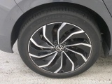  Volkswagen  Golf  Volkswagen 2.0 TDI 85kW Life Business 5d #13