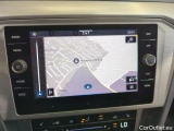  Volkswagen  Passat VARIANT 2.0 TDI SCR DSG  16 #11