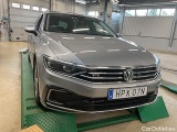  Volkswagen  Passat GTE SC Executive Drag 