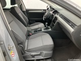  Volkswagen  Passat Variant 2.0 TDI SCR Auto / Manual mode Diesel  55 #6