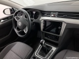  Volkswagen  Passat Variant 2.0 TDI SCR Auto / Manual mode Diesel  55 #7
