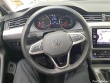  Volkswagen  Passat Variant 2.0 TDI SCR Auto / Manual mode Diesel  55 #13