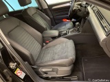  Volkswagen  Passat Variant 2.0 TDI SCR DSG Elegance Automatic Diesel  93 #7